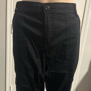 Saint johns bay black, cotton capris